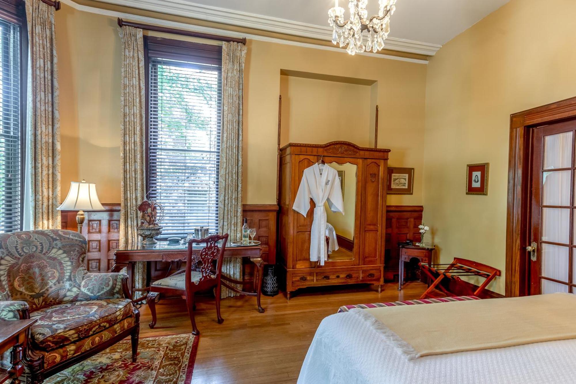 ОТЕЛЬ KEHOE HOUSE, HISTORIC INNS OF SAVANNAH COLLECTION (ADULTS ONLY)  САВАННА, GA 4* (США) - от 26553 RUB | NOCHI